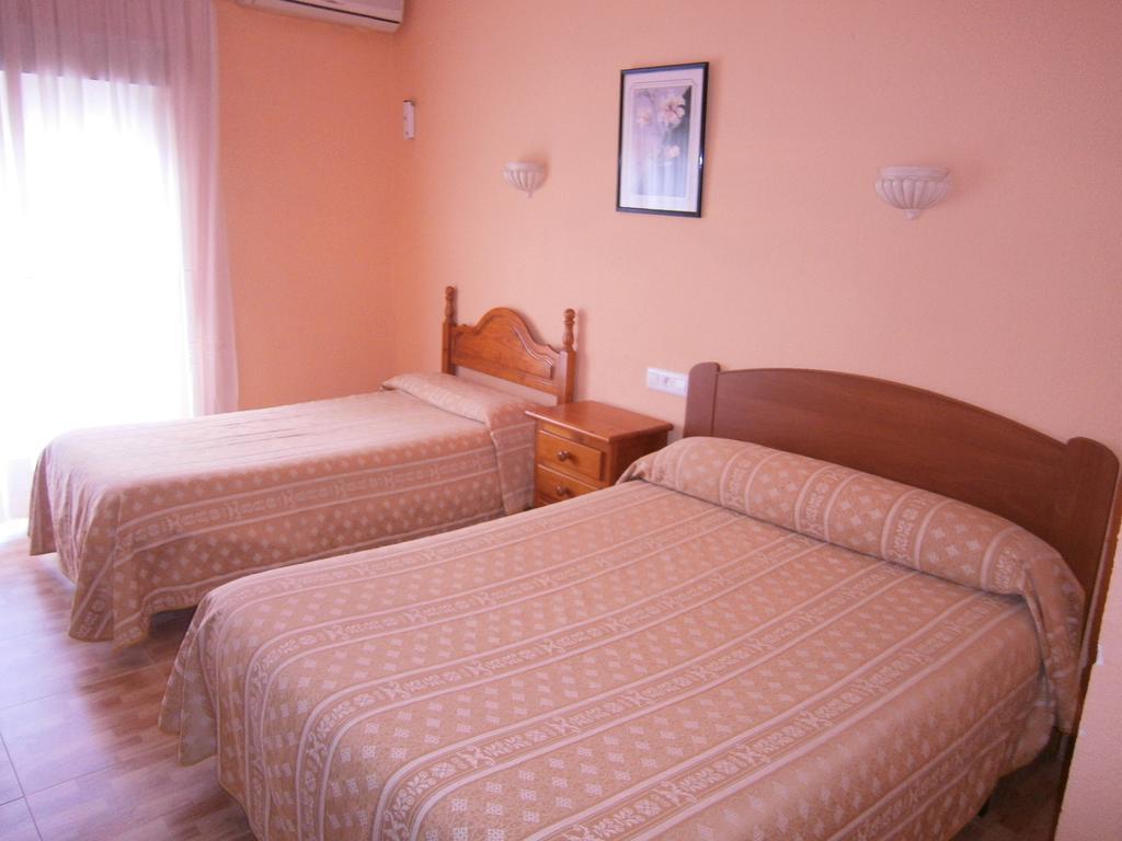 Hostal El Caminero Purullena Εξωτερικό φωτογραφία