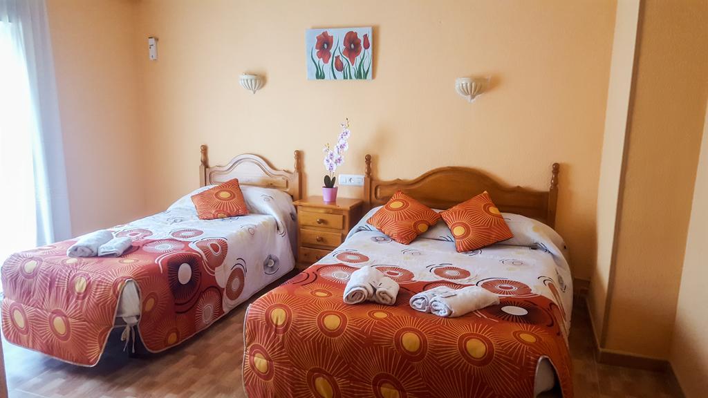 Hostal El Caminero Purullena Εξωτερικό φωτογραφία